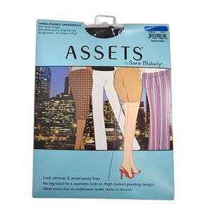 Assets by Sara Blakely Mid-Thigh Shaper Black Underwear 124 NWT